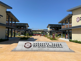 巴布亞新幾內(nèi)亞學校及公交站亭